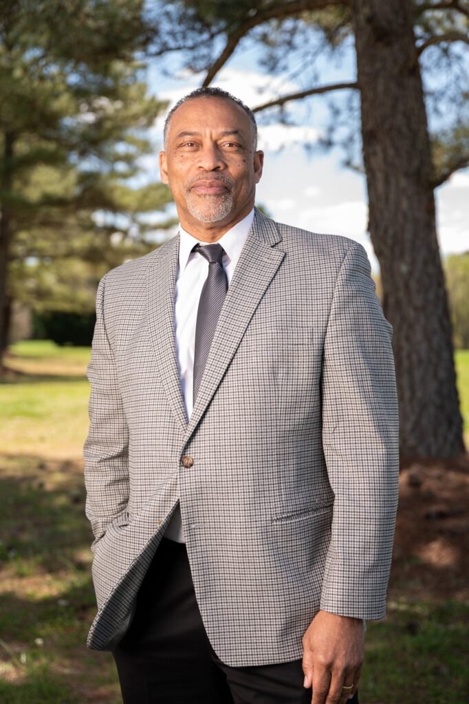 lynwood batts author.jpg